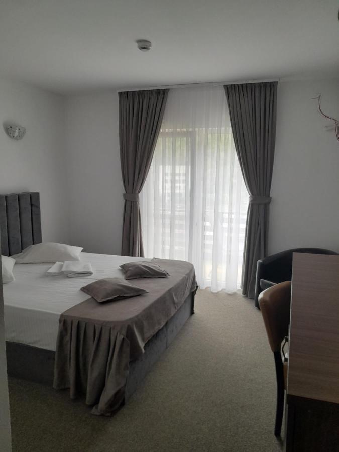 Pensiunea Floare De Colt Hotel Băile Herculane Buitenkant foto